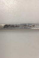 Ornamenteret Jacob Hull Hårsmykke i Forsølvet metal med hvid sten