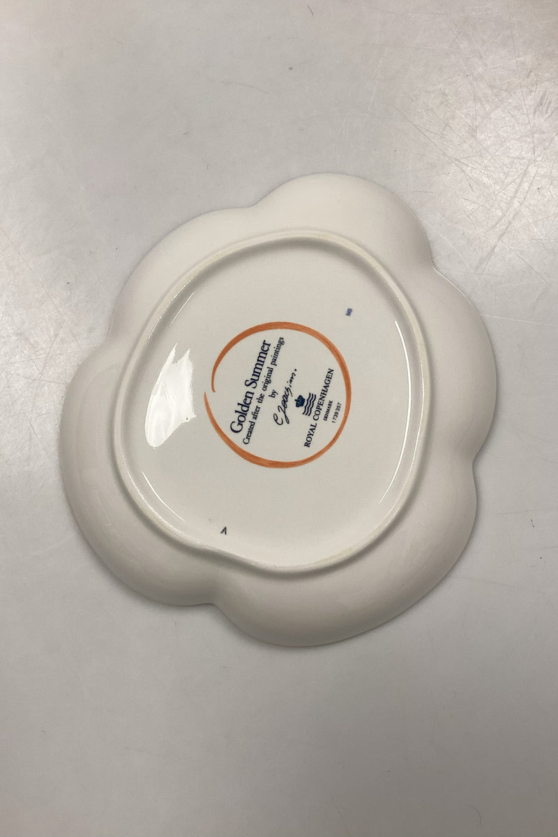 Royal Copenhagen Gylden Sommer Servingsskål No. 357