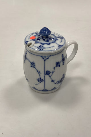 Royal Copenhagen Musselmalet Riflet Sennepskrukke med låg No. 137