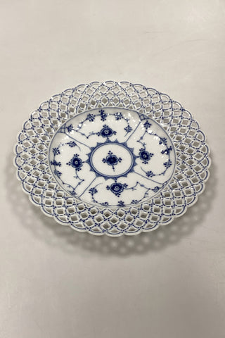 Royal Copenhagen Musselmalet Helblonde med gennembrudt kant Flad Tallerken No. 1/1099