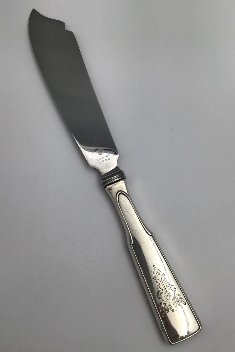 Hans Hansen Silver Heirloom Silver No. 2 Layer Cake Knife