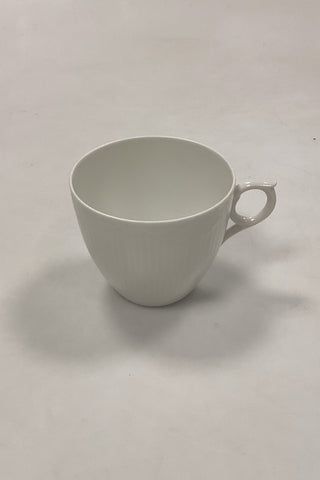 Royal Copenhagen Hvid Halvblonde Kaffekop No. 072