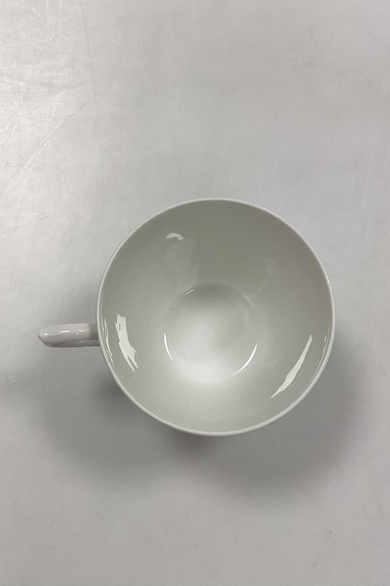 Royal Copenhagen Hvid Halvblonde Kaffekop No. 072