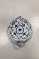 Royal Copenhagen  Musselmalet Riflet Bladformet Asiet No. 143