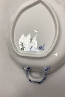 Royal Copenhagen  Musselmalet Riflet Bladformet Asiet No. 143