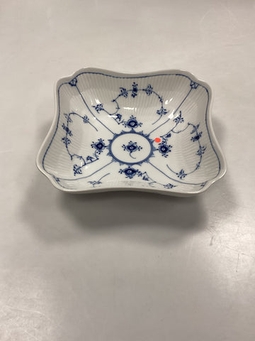 Royal Copenhagen Musselmalet Riflet Kartoffelskål No. 26