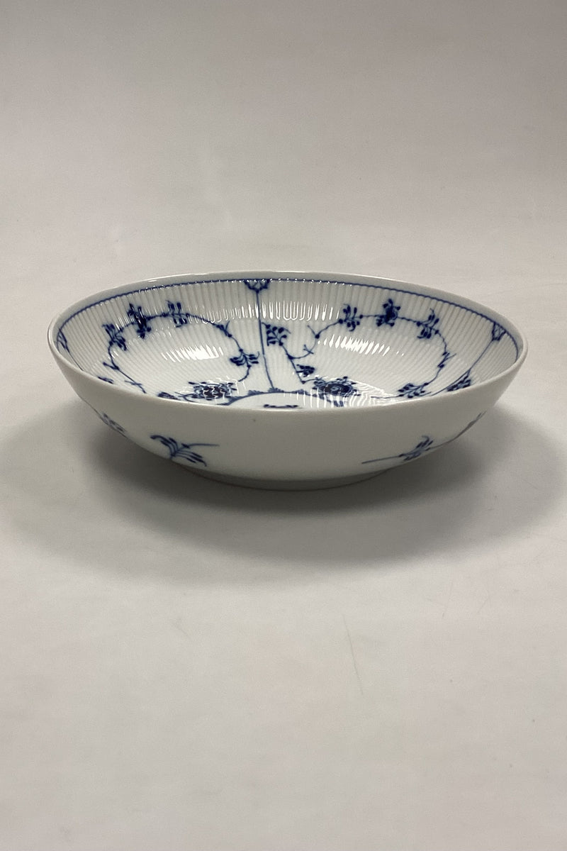 Royal Copenhagen Musselmalet Riflet Salatskål No. 19