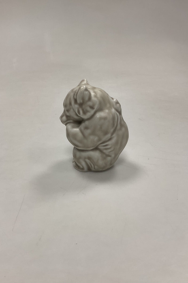 Royal Copenhagen Stentøjsfigur Hvid Bjørneunge No. 21435