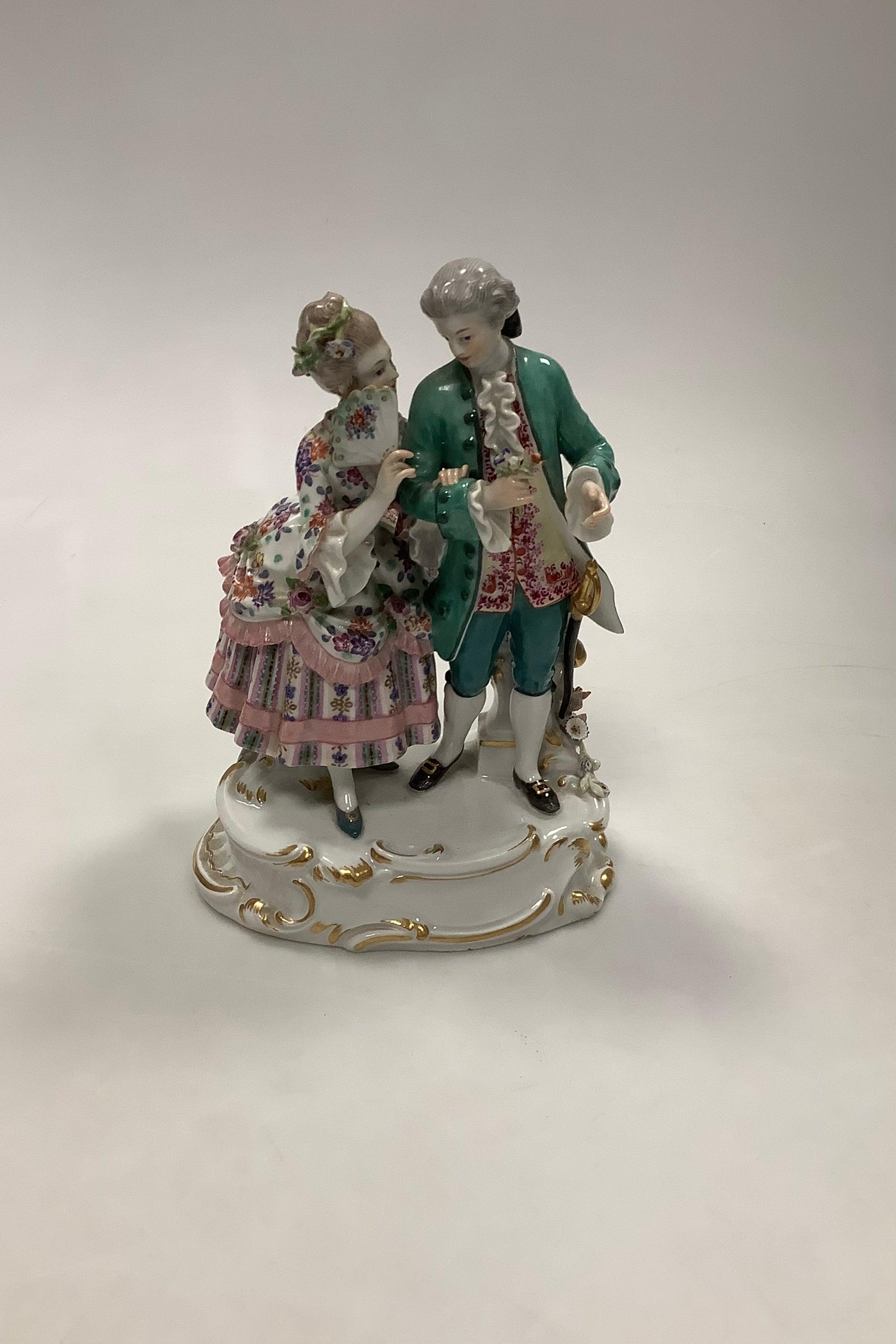 Meissener Figurenpaar in Rokoko-Kleidung August Ringler Modell O 158