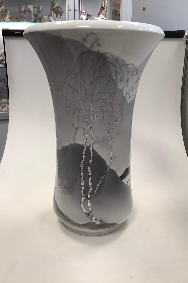 Royal Copenhagen Art Nouveau Unika Vase af Anna Smith Vinterlandskab No 6820 - Danam Antik