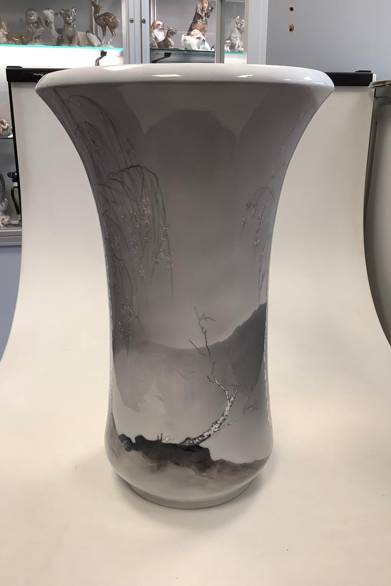 Royal Copenhagen Art Nouveau Unika Vase af Anna Smith Vinterlandskab No 6820 - Danam Antik