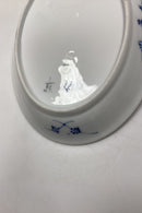 Royal Copenhagen Musselmalet Riflet Salat- eller Kagefad No. 24