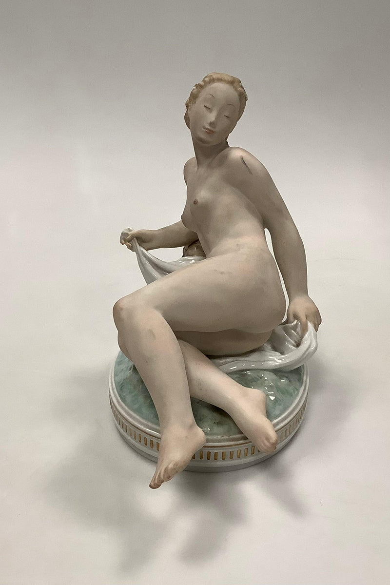 Royal Copenhagen Gerhard Henning Overglasur Figur Venus No 2417 - Danam Antik