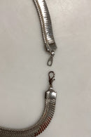 Halskæde i blankt metal