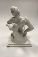 Royal Copenhagen Figur af Nøgen Kvinde af Gerhard Henning No. 2194