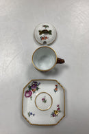 Royal Copenhagen Fuld Saksisk Blomst Sennepskop No. 1594 og Underkop No.1674