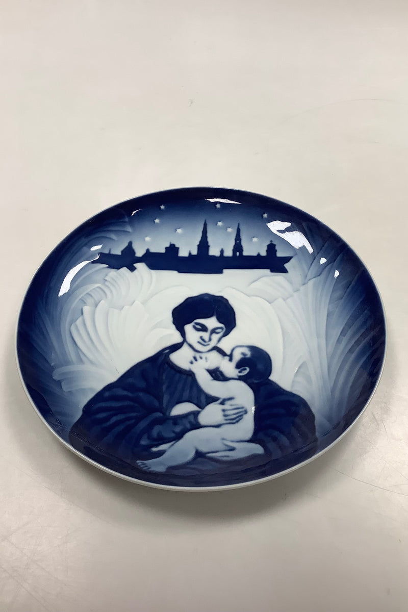 Bing and Grondahl Royal Copenhagen Madonna with child Commemorative plate 1908 / 1895