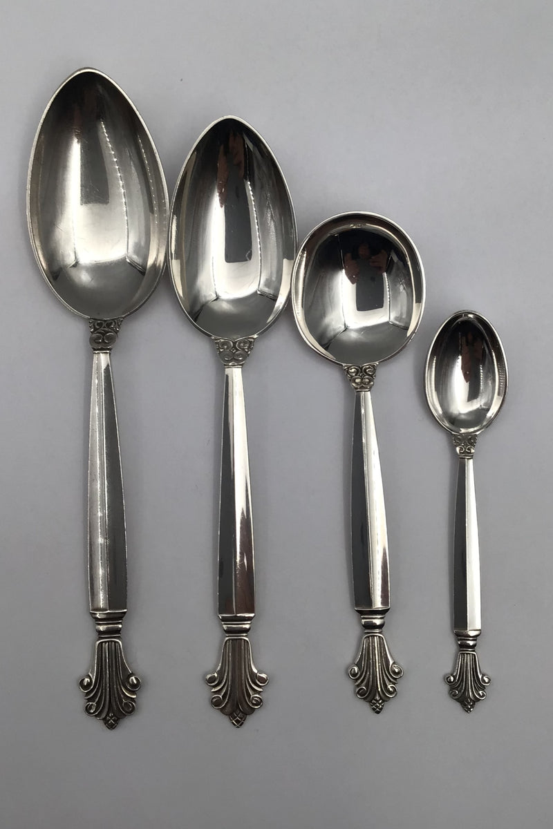 Georg Jensen Sterling Sølv Dronning Bestik sæt, 12 Personer (108 dele)