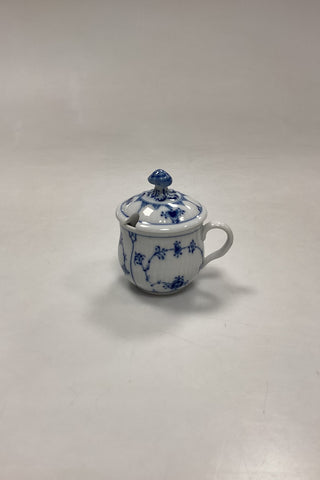 Royal Copenhagen Musselmalet Riflet Sennepskrukke med låg No. 200