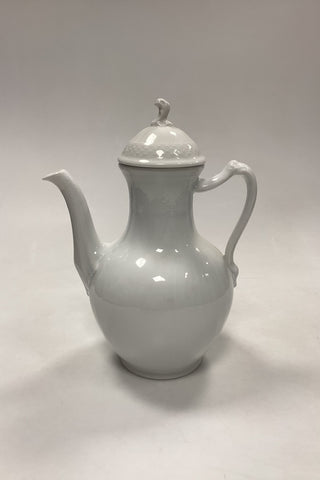 Royal Copenhagen Josephine, Hvid Svejfet Kaffekande No. 128