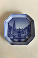 Bing og Grøndahl Alfabet Platte Frederiksborg Slot. Designet i 1933-1934 af Ove Larsen