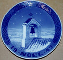 Royal Copenhagen Christmas Plate from 1942 with French inscription "Noel"