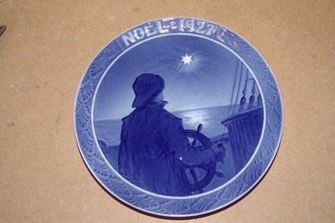 Royal Copenhagen Juleplatte fra 1927 med Fransk indskription "Noel"