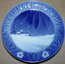 Royal Copenhagen Weihnachtsteller von 1909 mit deutscher Aufschrift "Weihnachten"