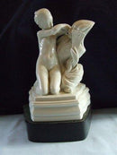 ロイヤルコペンハーゲン ゲルハルト・ヘニング・イベントゥールII No 1586