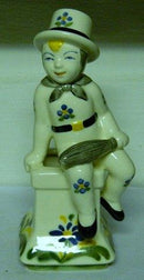 铝制的儿童援助形象 1953年的扫烟囱者