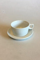 Bing & Grondahl Hank Coffee Cup with straight Handle No 746. Designed by Erik Magnussen