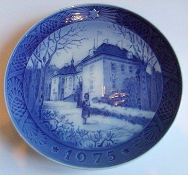 Royal Copenhagen Weihnachtsteller 1975