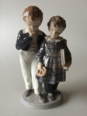 Royal Copenhagen Figurine - The Flight to America No. 1761