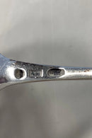 Dansk serveringsske i sølv