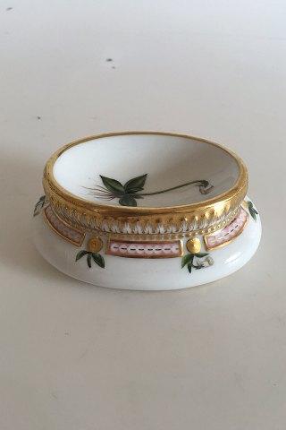 Early Royal Copenhagen Flora Danica Salt Dish No 3557 from 1870's