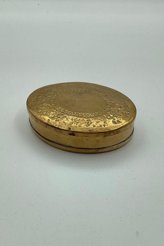 Oval nederlandsk snustobaksdåse fra begyndelse af 19. århundrede