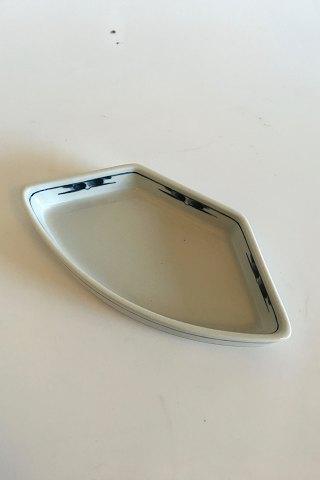 ロイヤルコペンハーゲン ジェミーナ ハーフムーンシェイプ アシエット No 14633