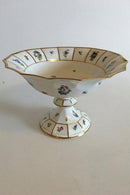Royal Copenhagen Henriette Tortenplatte auf Fuß Nr. 8531