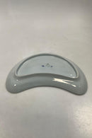 Royal Copenhagen / Aluminia Blå Tranquebar halvmåne formet skål No 1115