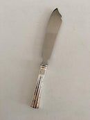 「Champagne」O.V.モーゲンセン。 レイヤーケーキナイフ。