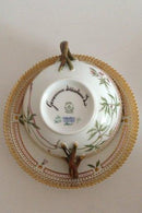 Royal Copenhagen Flora Danica Bouillon Kop med underkop No 3612