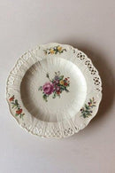 Royal Copenhagen Saksisk Blomst Middags-/Frugttallerken i luksusmodel med gennembrudt kant.