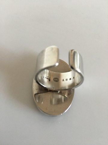 Georg Jensen Sterling Sølv Ring No 188A med Kaffe / Creme farvet Sten.