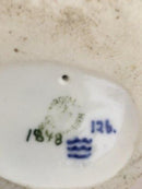 皇家哥本哈根第1848号小雕像由H.C. 安徒生的 阴影