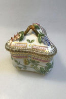 Royal Copenhagen Flora Danica dreiseitige Cremetasse Nr. 3575