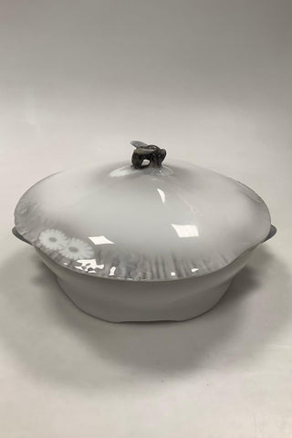 Royal Copenhagen / Kgl. Porcelæn Skærsommernatsdrøm Gammel Lågfad No 1370 / 10007