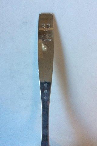 Stor suppeøse af tre-tårnet sølv.