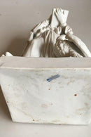 Royal Copenhagen Bisquitfigur af Apostlen Johannes.