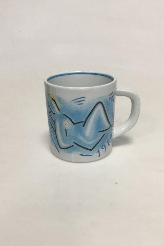 Royal Copenhagen Kleines Jahr Becher 1989