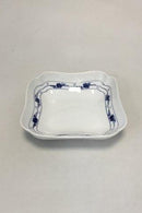 ロイヤルコペンハーゲン ローズバッドスクエアボウル No 8063